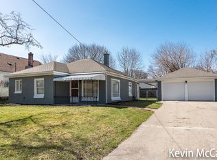 1415 Parkhurst Ave NW, Grand Rapids, MI 49504