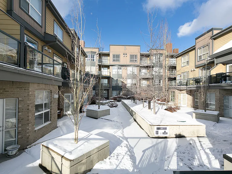 2420 34th Ave SW #202 — Photo 22