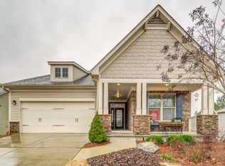 302 Skyland Dr, Canton, GA 30114