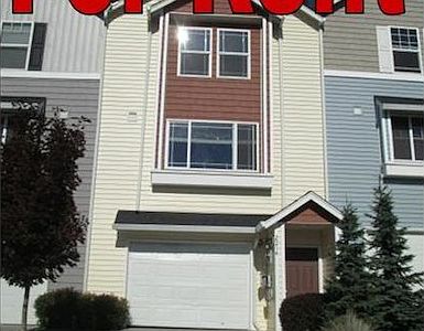 1st image of 2214 NE 141st Way