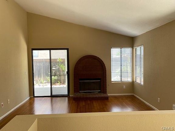 4th image of 2948 Dartmouth Cir