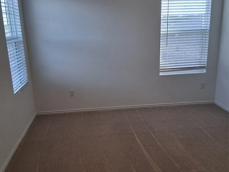 2121 Golden Grain Ln — Photo 39