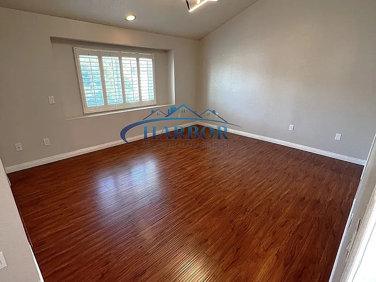 21901 Moneta Ave #34 — Photo 12