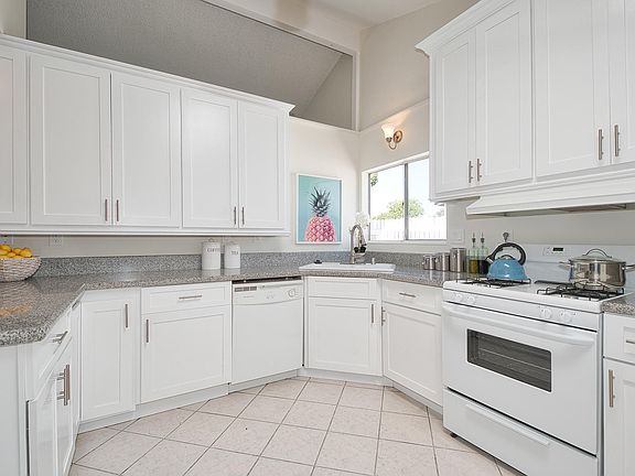 5th image of 3523 Germain St