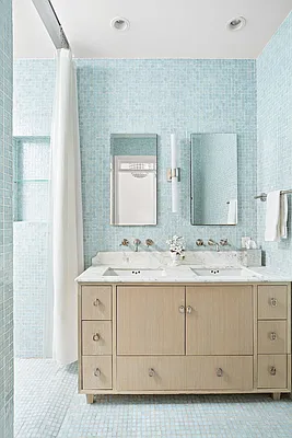 Sold by Compass | media 26