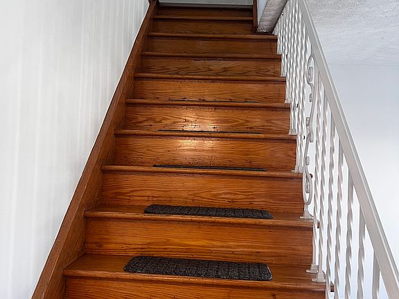 4th image of 26 La Grange St #26
