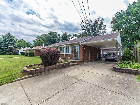 2nd image of 13453 Brookdale Ave