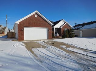 2038 Osprey Cv, Shelbyville, KY 40065