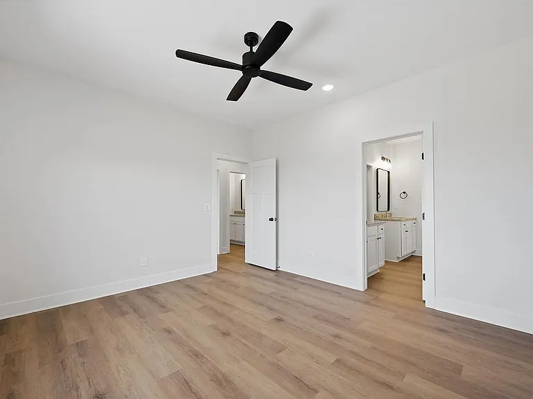 119 N Mendocino Ct — Photo 11