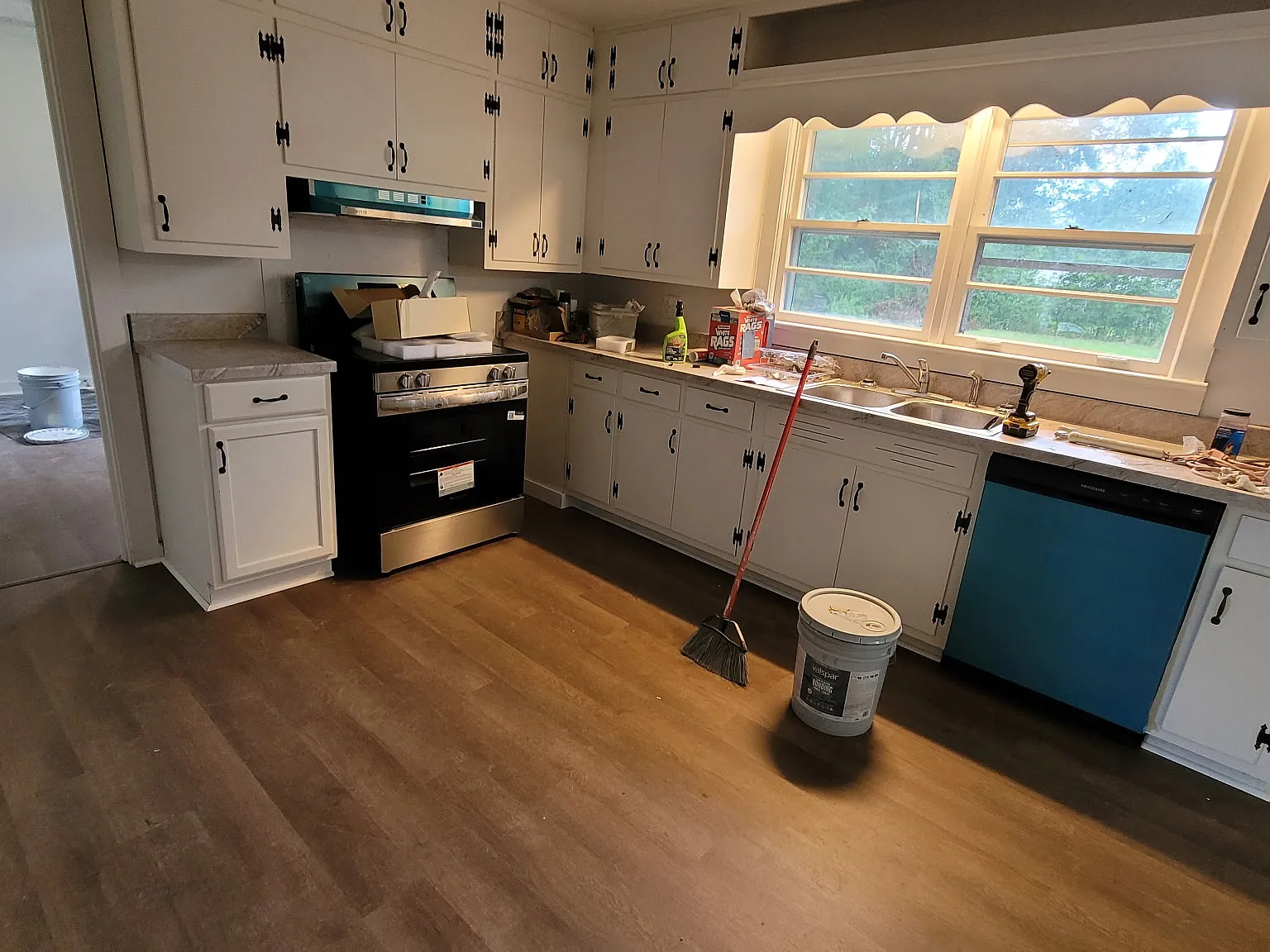 1006 Stadium Street - 1 — Photo 2
