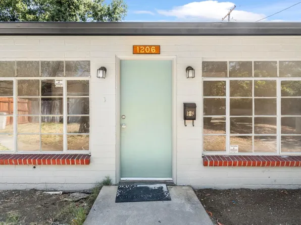 1206 S School St, Lodi, CA 95240