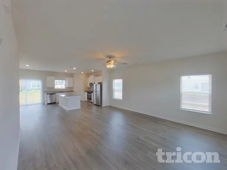 2402 Valverde Way — Photo 3