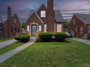 10707 Balfour Rd, Detroit, MI 48224