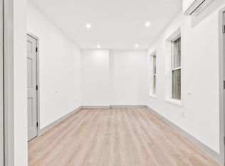 1823 Bleecker St #1L, Ridgewood, NY 11385