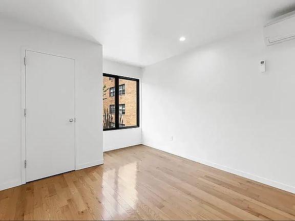 5th image of 2903 Frederick Douglass Blvd #2A