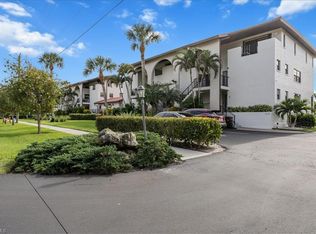 1400 Blue Point Ave APT 208, Naples, FL 34102