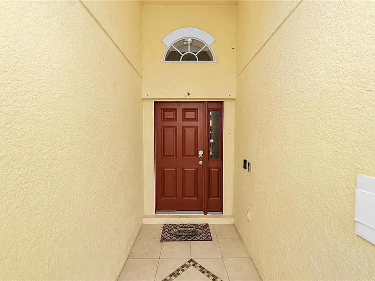 548 Old Bridge Cir — Photo 11
