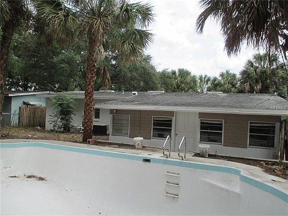 4th image of 4129 Caywood Cir