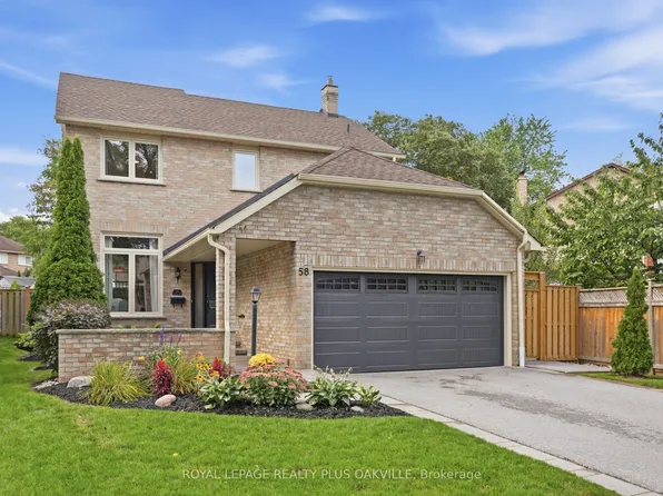 58 McLeod Dr, Aurora, ON L4G 5E9