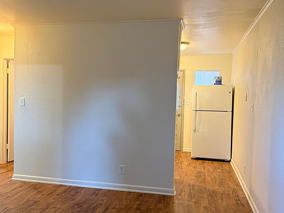 4th image of 4623 S Madison Pl