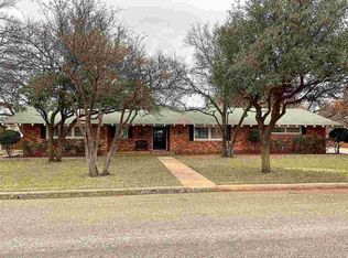 707 N 18th St, Lamesa, TX 79331