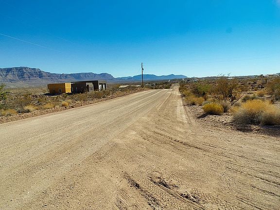 5th image of 1300 E Moqui Ln
