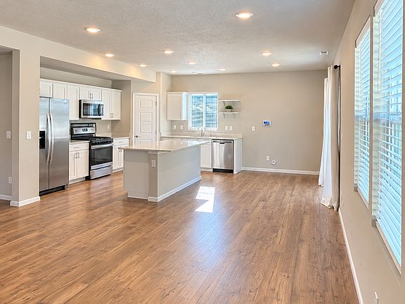 4th image of 8218 S Allora Rd