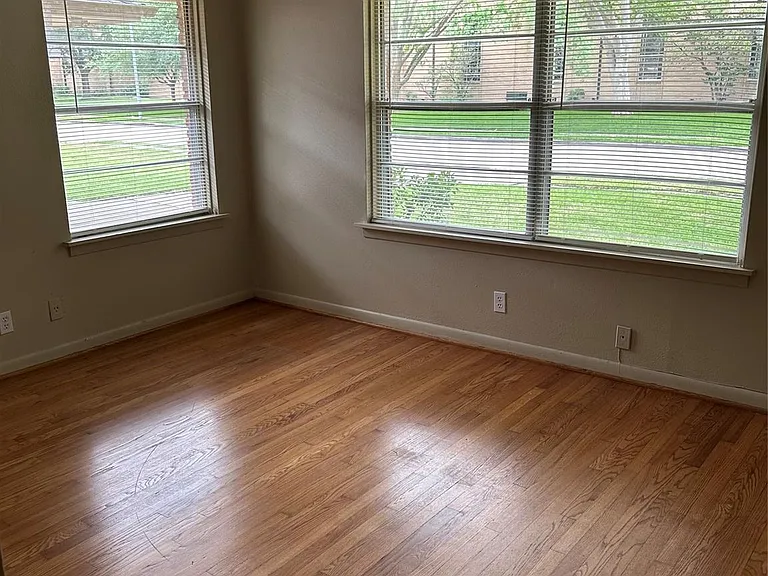 4022 Cheena Dr — Photo 3