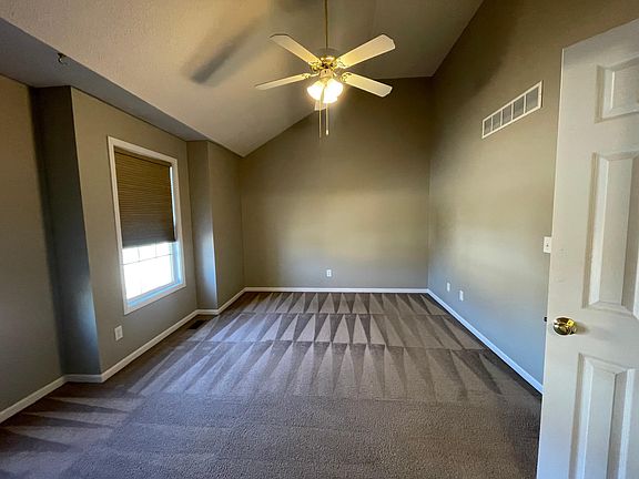 4th image of 3013 Eagle Ridge Dr