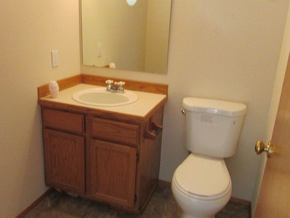 4th image of 10607 192nd Street Ct E