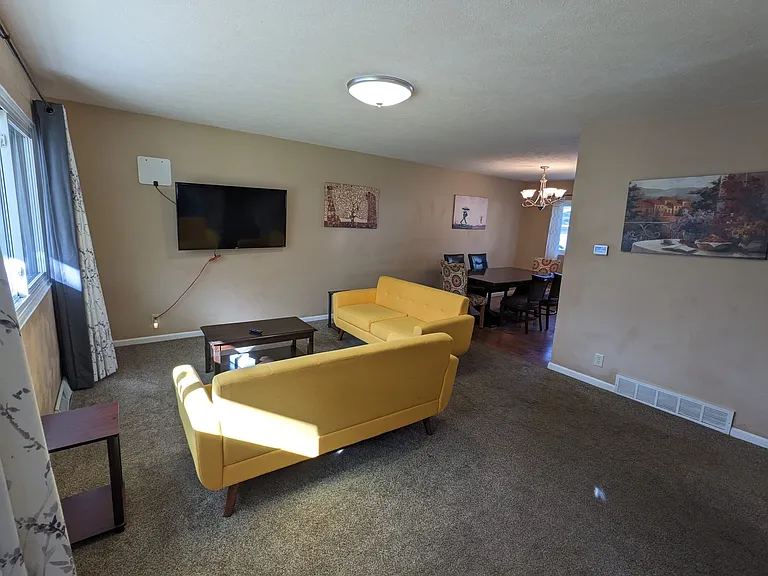 1617 McKinley Ave — Photo 12