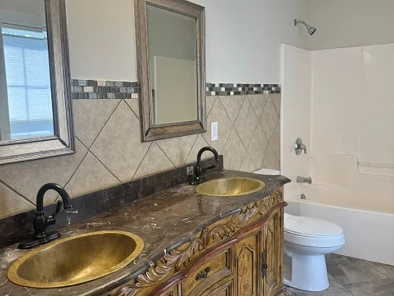 150 Raye Dr — Photo 20