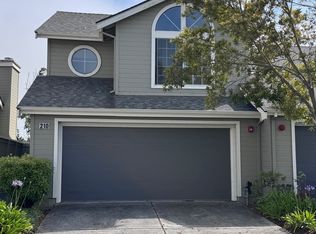 210 Greenview Dr, Daly City, CA 94014