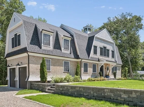 109 Brandt Island Rd, Mattapoisett, MA 02739