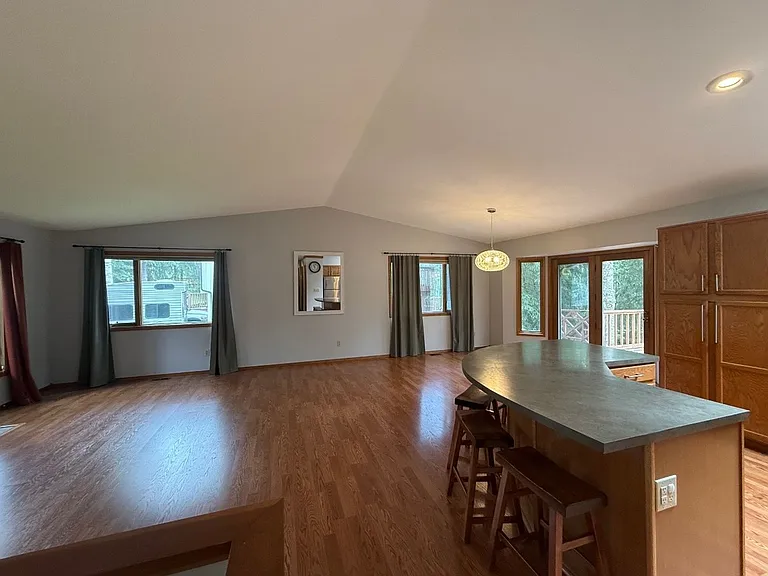 19710 S Montague Loop — Photo 4