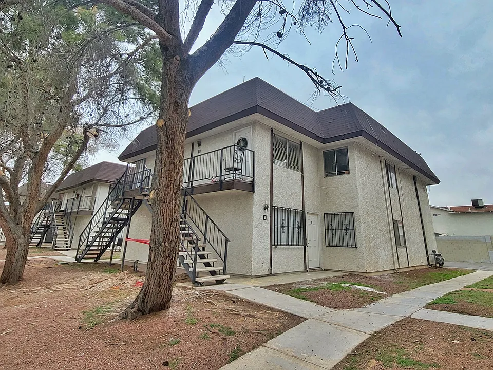 4264 Tara Ave #2