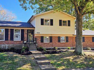 4511 Gaudet Rd, Jeffersontown, KY 40299