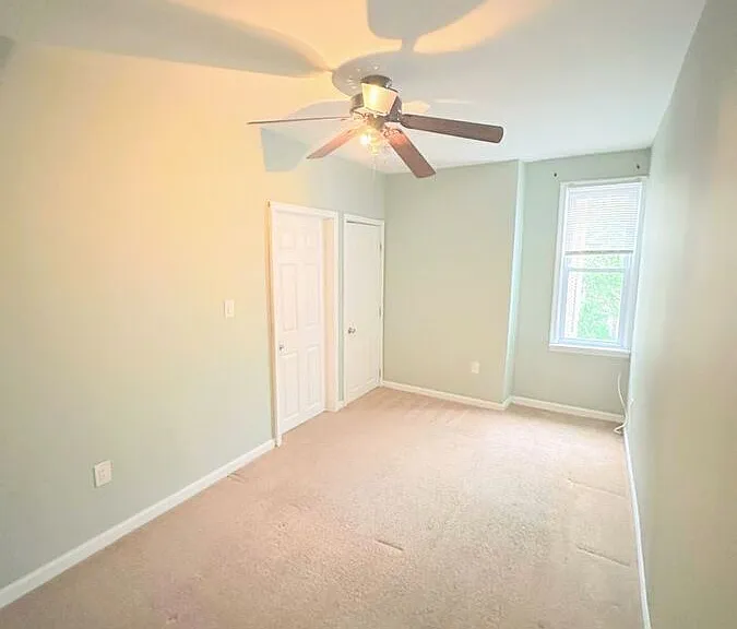 5532 Pemberton St — Photo 16