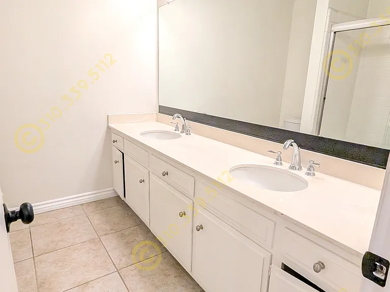 11940 Montana Ave #30-201 — Photo 23