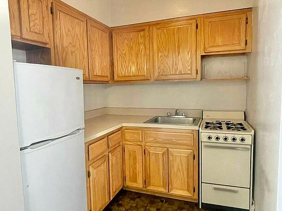 5th image of 65 W 85th St #3AA