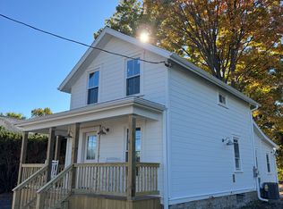 207 Thompson St, Fayetteville, NY 13066