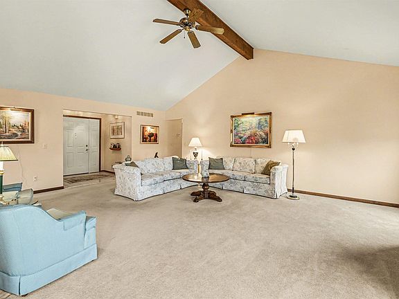 4th image of 52415 Ridgeway Dr