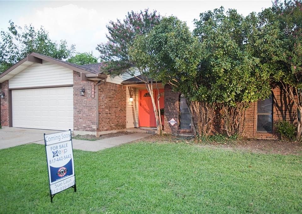 1st image of 7404 Whitewood Dr