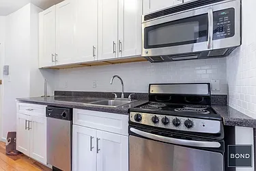 Rented by Bond New York