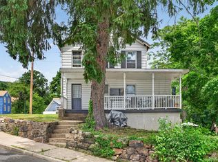 50 Schneider Avenue, Highland Falls, NY 10928