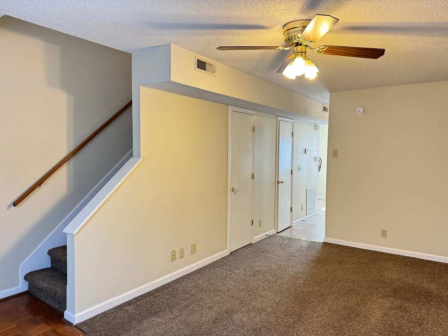 2513 Old Russellville Pike — Photo 2