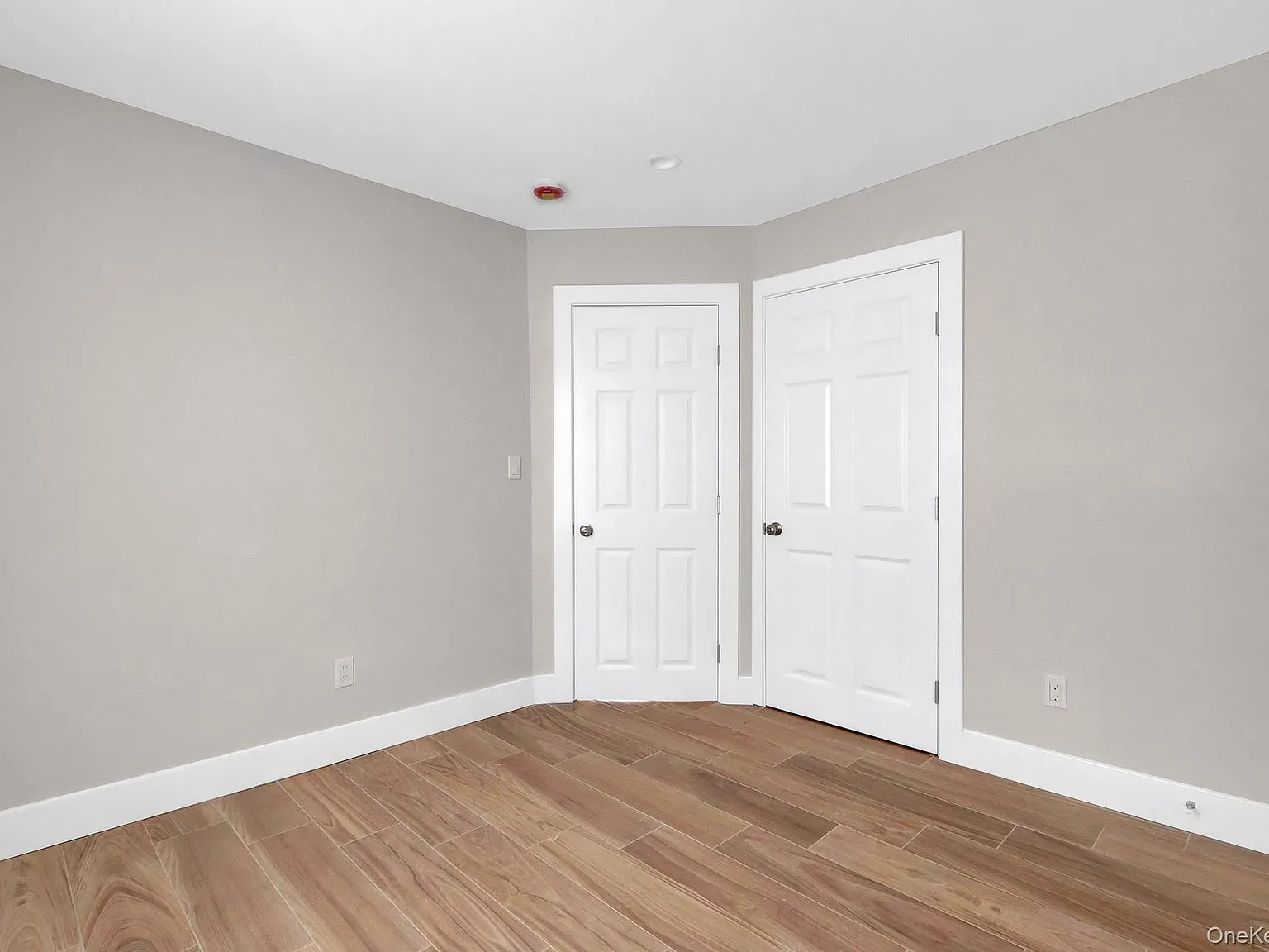 2 bed, 1.0 bath, 775 sqft, $3,200 — Photo 4