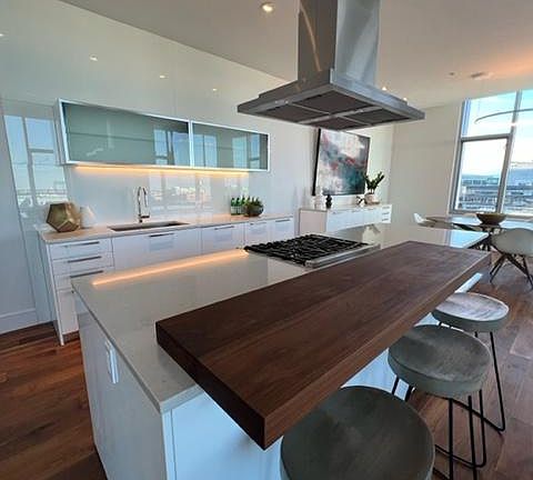 2nd image of 1800 Wazee St #1001