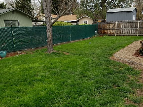 3rd image of 243 Candis Dr