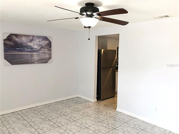 4th image of 4912 Silver Oaks Vlg